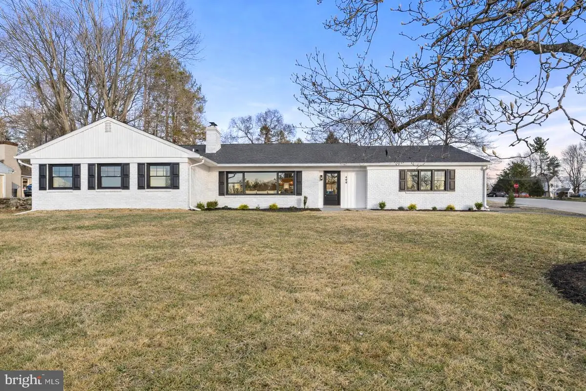 499 Collins Dr, Springfield, PA 19064 - #1