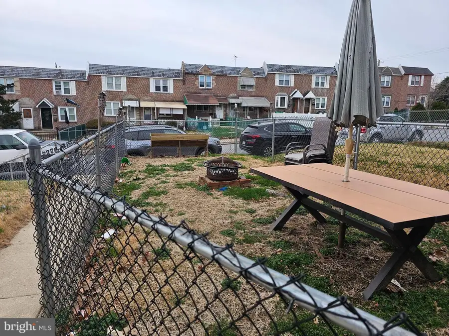 259 Cambridge Rd, Clifton Heights, PA 19018 - #2