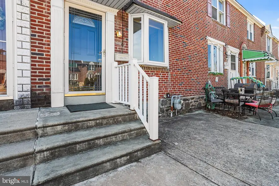 1032 Brookwood Ln, Glenolden, PA 19036 - #2