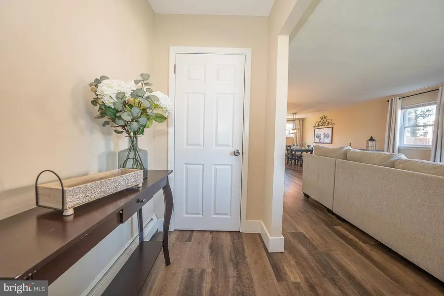 334 Parham Rd, Springfield, PA 19064 - #3