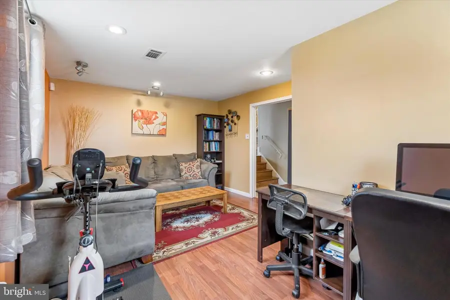 1424 Brierwood Rd, Havertown, PA 19083 - #3