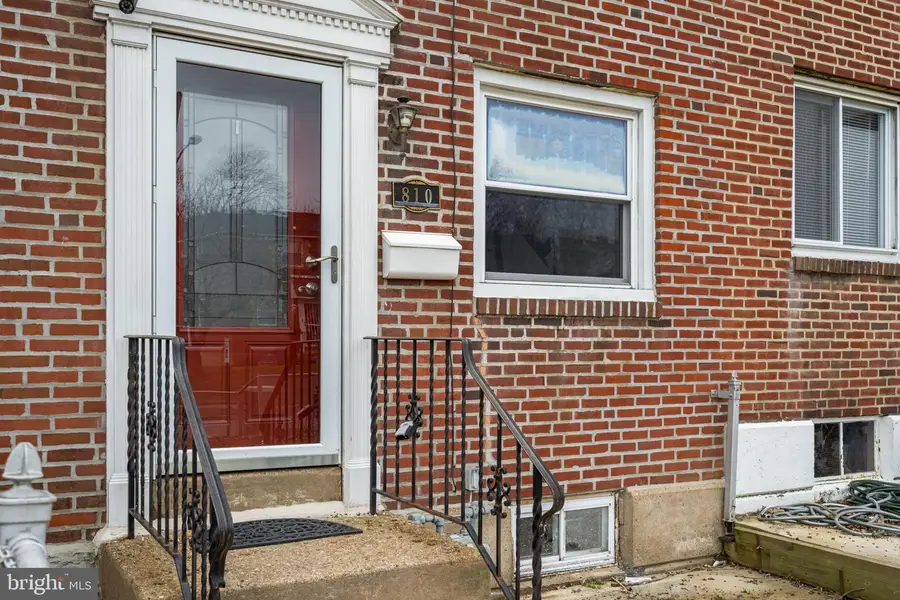 810 Bennington Rd, Folcroft, PA 19032 - #2