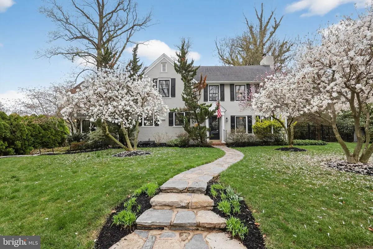 913 Twyckenham Rd, Media, PA 19063 - #1