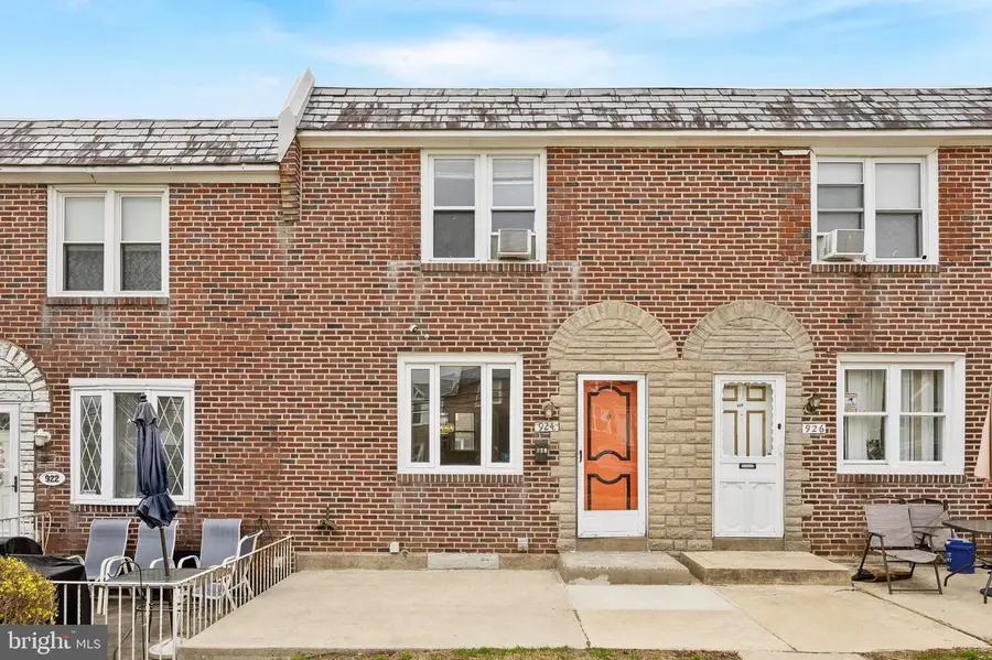 924 Fairfax Rd, Drexel Hill, PA 19026 - #2