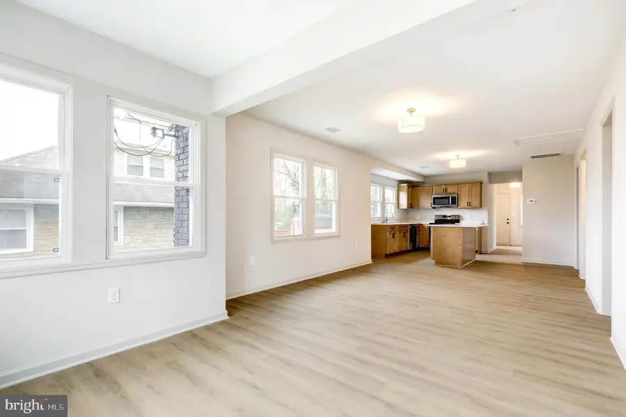 632 Greenhill Rd, Sharon Hill, PA 19079 - #3