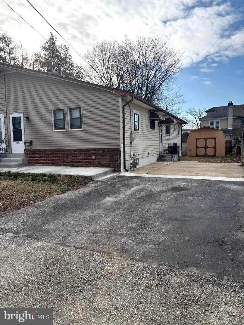 428 Manhattan St, Essington, PA 19029 - #2