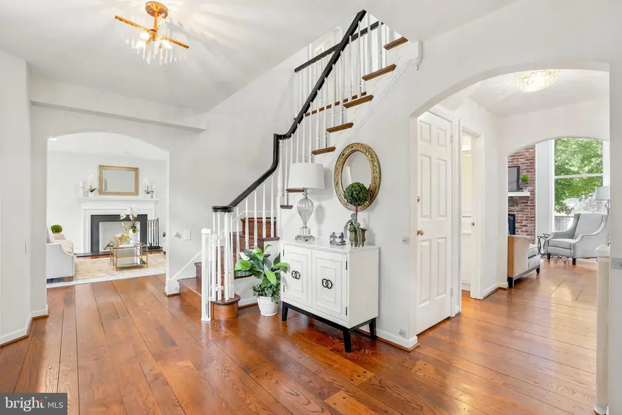 119 Woods Ln, Wayne, PA 19087 - #2
