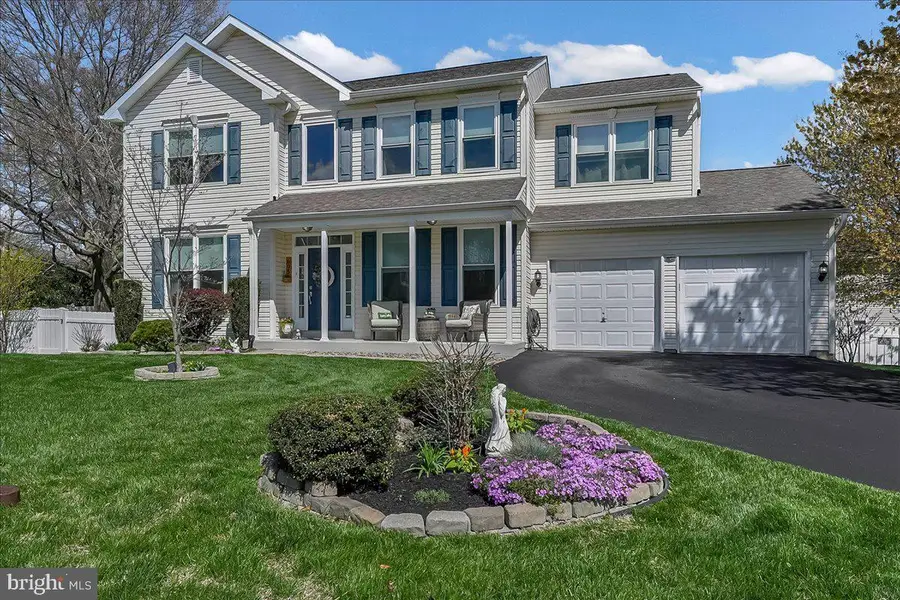 605 Barclay Cir, Springfield, PA 19064 - #2