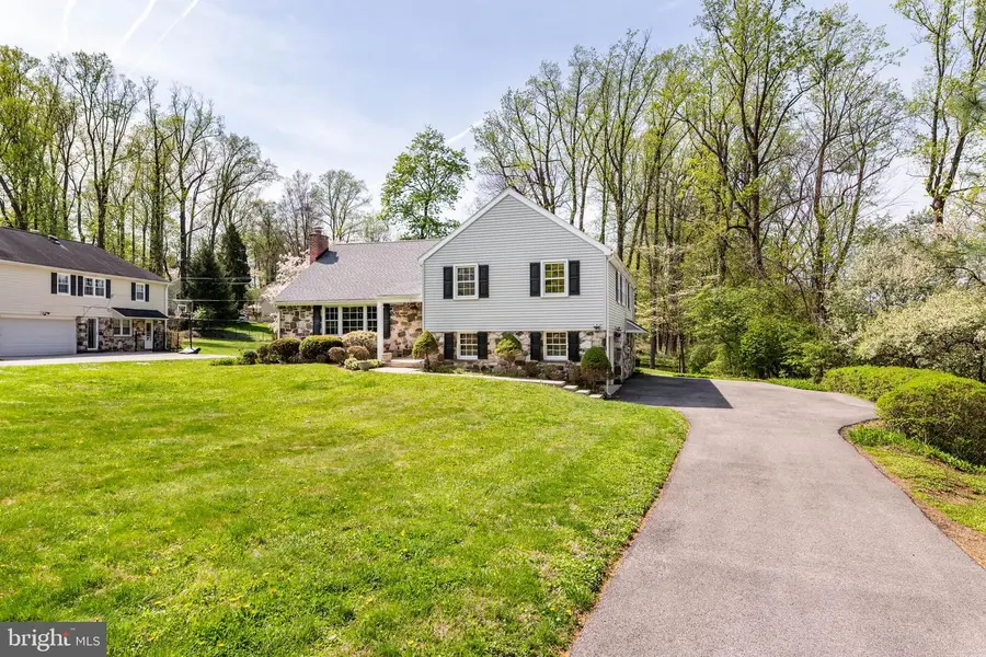 100 Wooded Ln, Villanova, PA 19085 - #3