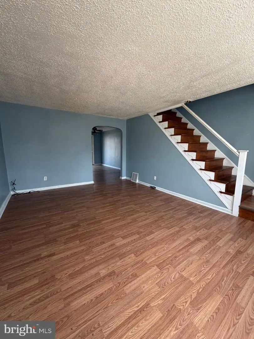 7 W 21st St, Chester, PA 19013 - #3