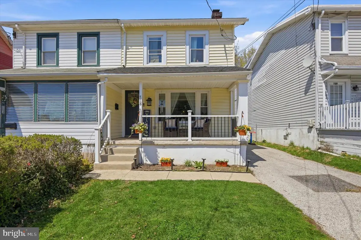 718 Preston Ave, Bryn Mawr, PA 19010 - #1