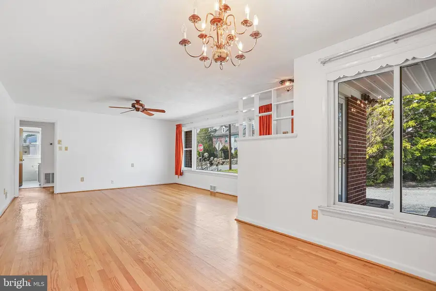 1201 Main St, Brookhaven, PA 19015 - #3