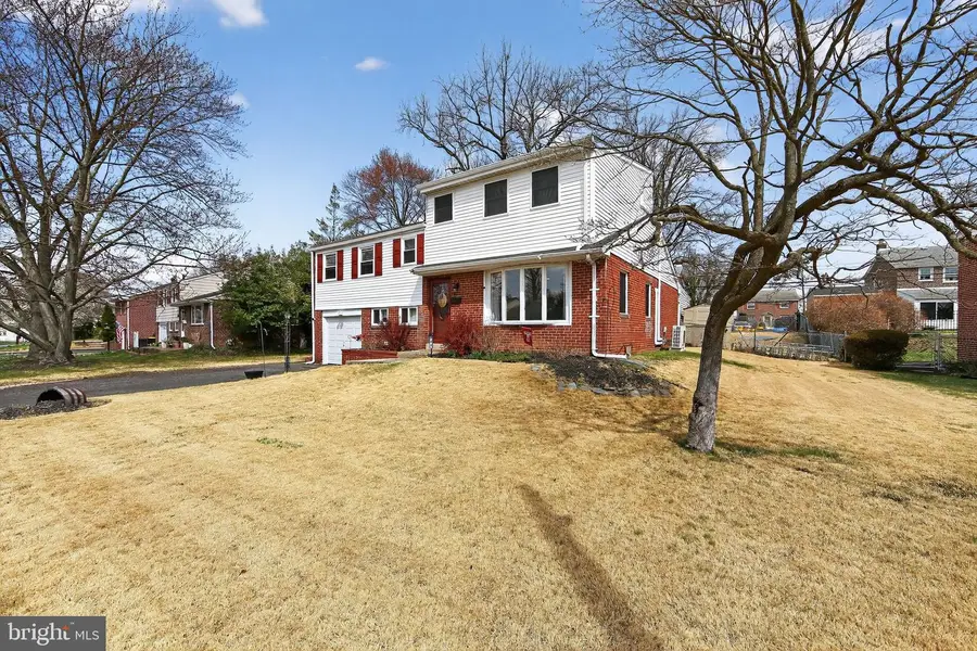 341 Harwicke Rd, Springfield, PA 19064 - #2