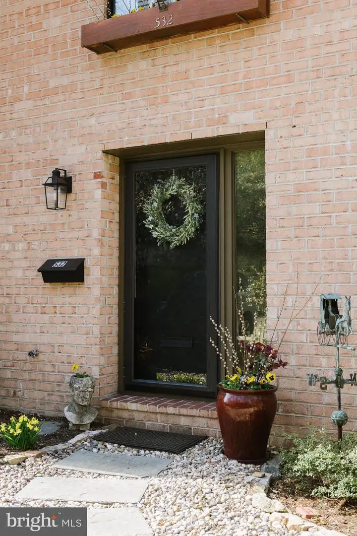 532 N Lemon St, Media, PA 19063 - #1