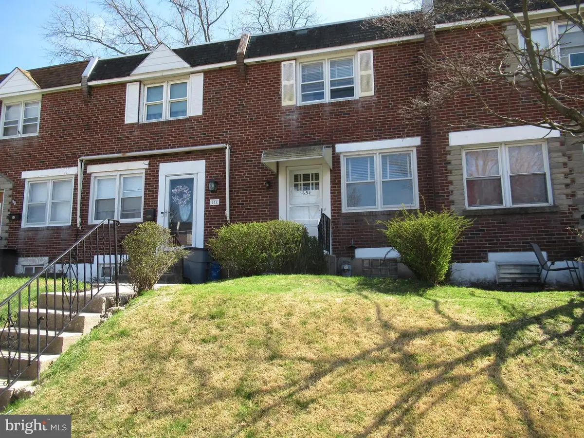 654 Beech Ave, Glenolden, PA 19036 - #1