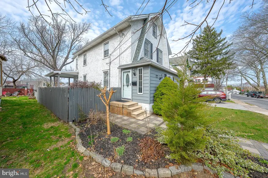 240 Wadas Ave, Upper Darby, PA 19082 - #2