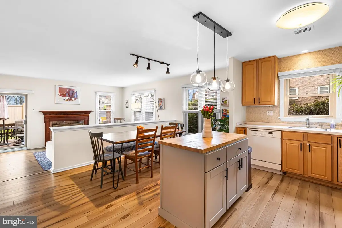 15 Fox Lair Vlg, Media, PA 19063 - #1