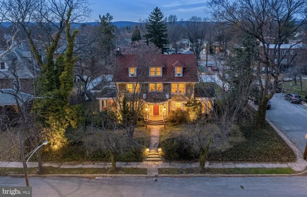 524 E 21st St, Chester, PA 19013 - #1