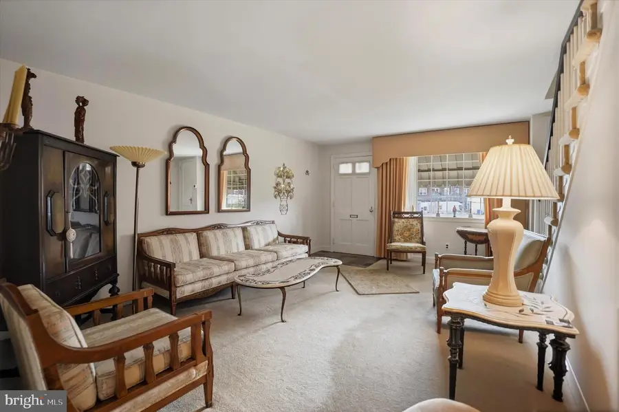 2430 Stoneybrook Ln, Drexel Hill, PA 19026 - #3