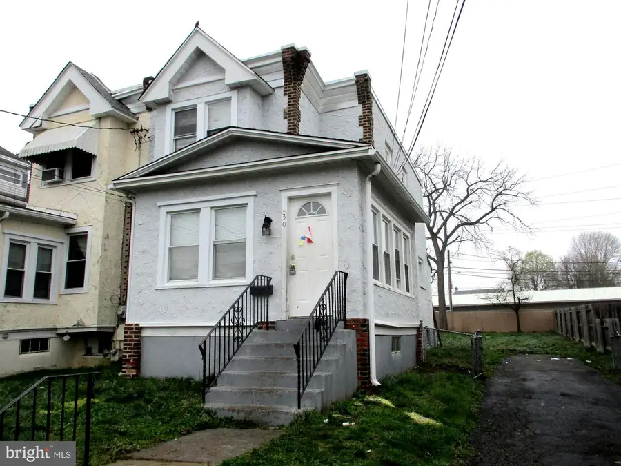 30 N Ridgeway Ave, Glenolden, PA 19036 - #2