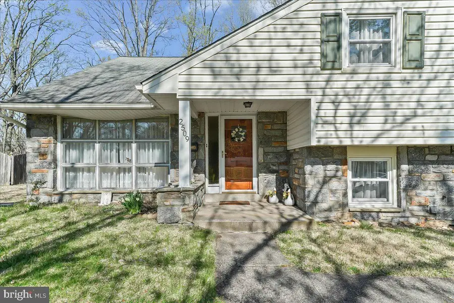 2509 Highland Avenue, Broomall, PA 19008 - #3