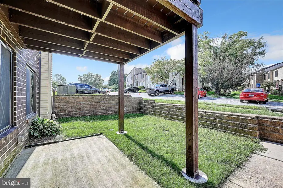 5200 Hilltop Dr #v6, Brookhaven, PA 19015 - #2