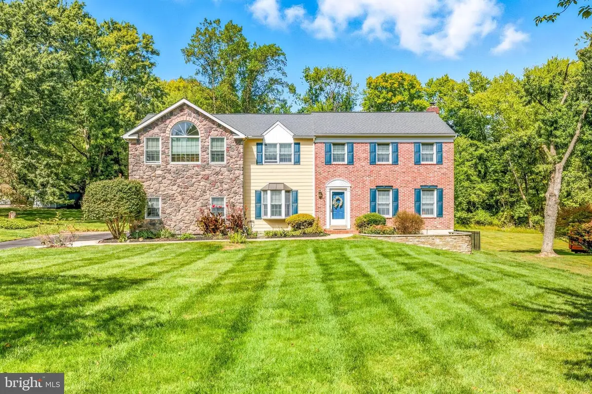 76 Colonial Cir, Thornton, PA 19373 - #1