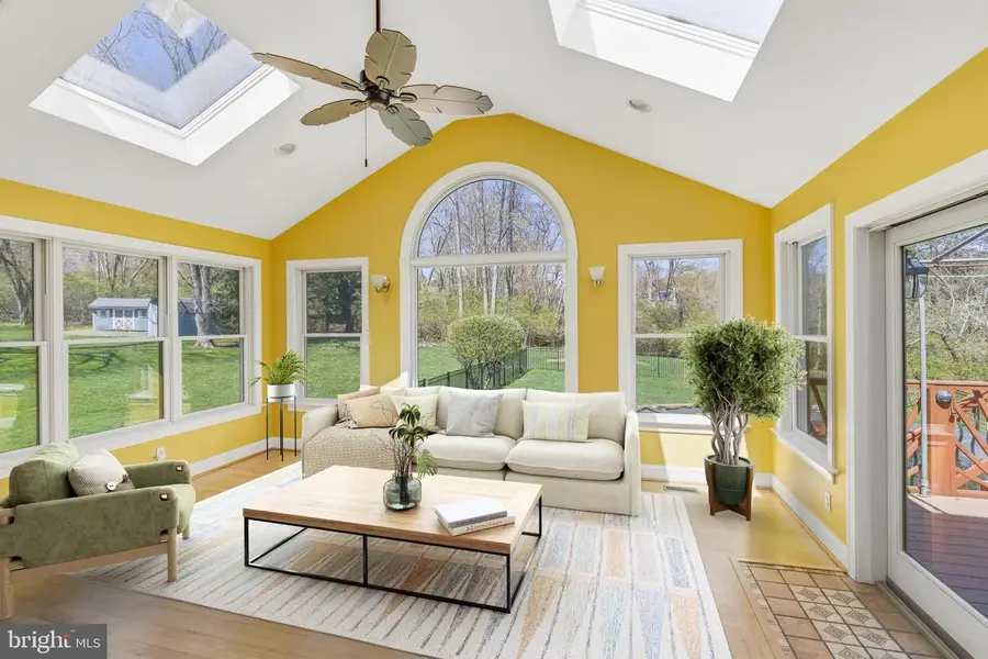 76 Colonial Cir, Thornton, PA 19373 - #3