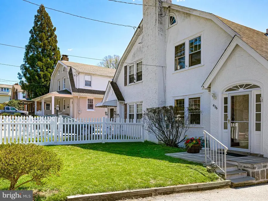 436 Saint Davids Ave, Wayne, PA 19087 - #3