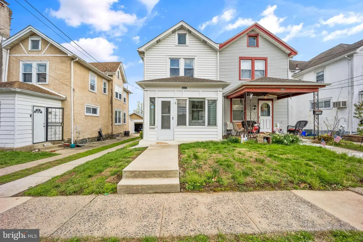 3204 Berkley Ave, Drexel Hill, PA 19026 - #1