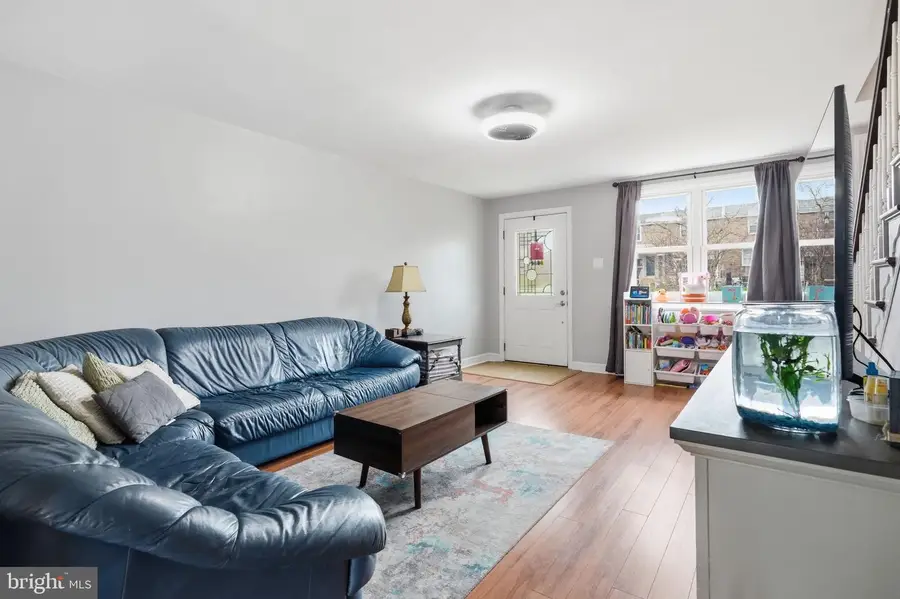 312 Spruce St, Glenolden, PA 19036 - #3