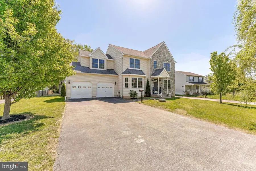 209 W Forestview Ave, Brookhaven, PA 19015 - #3