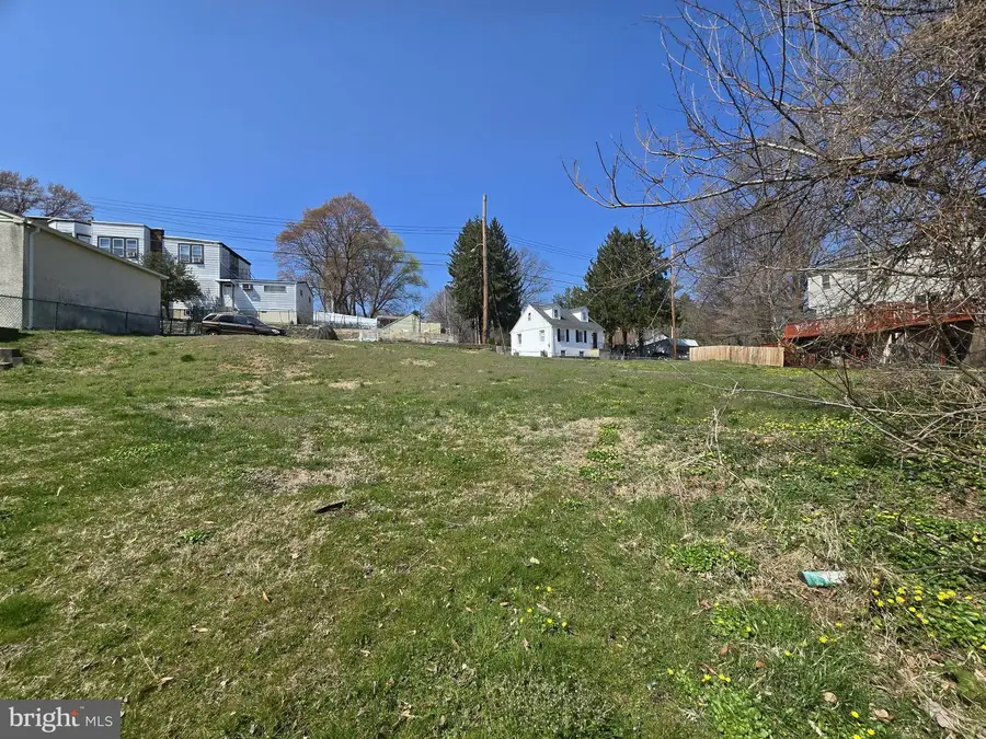 0 Woodside Ave, Brookhaven, PA 19015 - #2