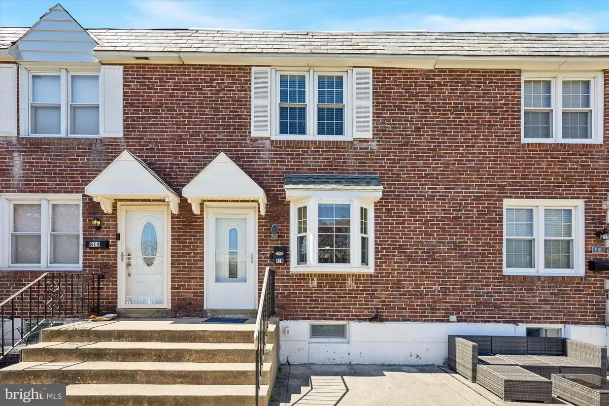 816 Crescent Dr, Glenolden, PA 19036 - #1