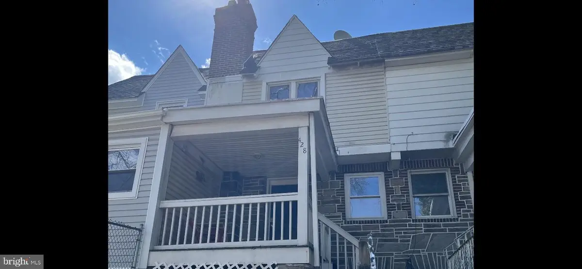 428 Croyden Rd, Upper Darby, PA 19082 - #1