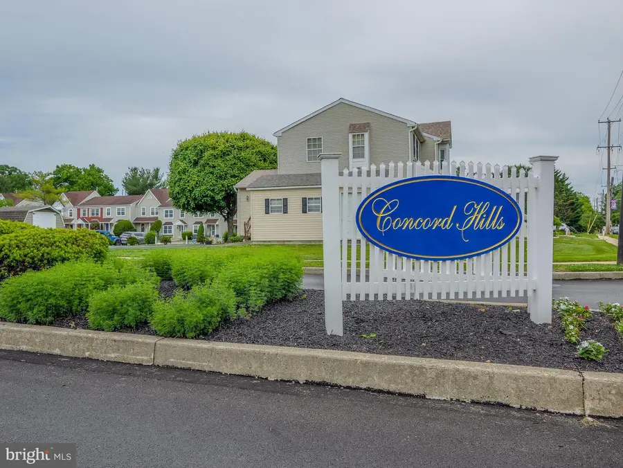 6 Victoria Dr, Aston, PA 19014 - #2