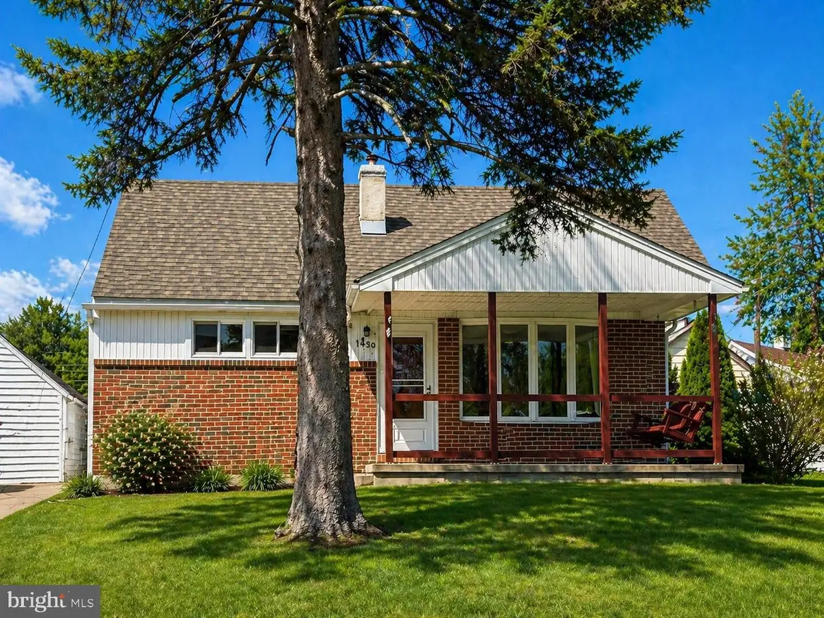 1930 Central Ave, Upper Chichester, PA 19061 - #1