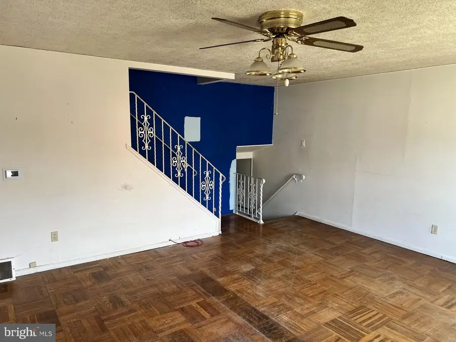 105 Fronefield Ave, Linwood, PA 19061 - #3