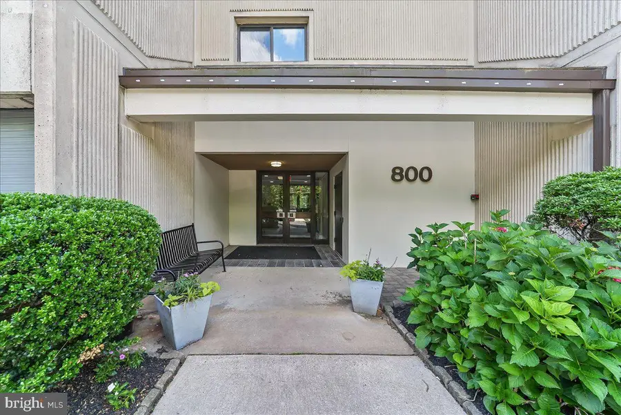 800 Avondale Rd #2q, Wallingford, PA 19086 - #3