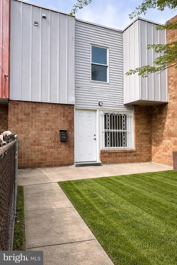 1340 W 7th St, Chester, PA 19013 - #3