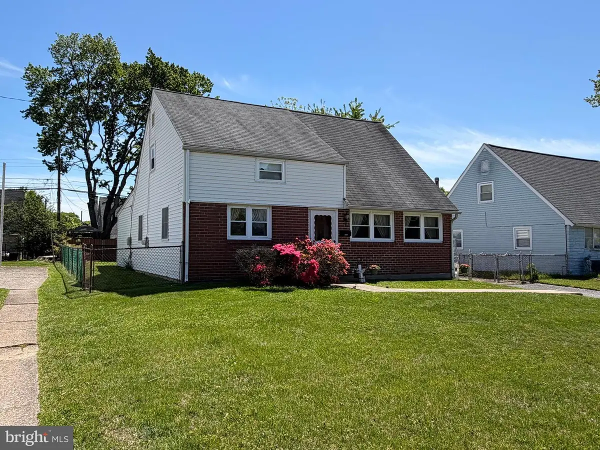 2608 Wood Rd, Secane, PA 19018 - #1