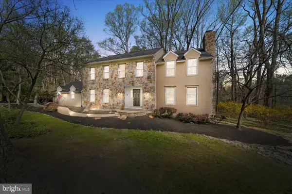 1 Ardmoor Ln, CHADDS FORD, PA 19317