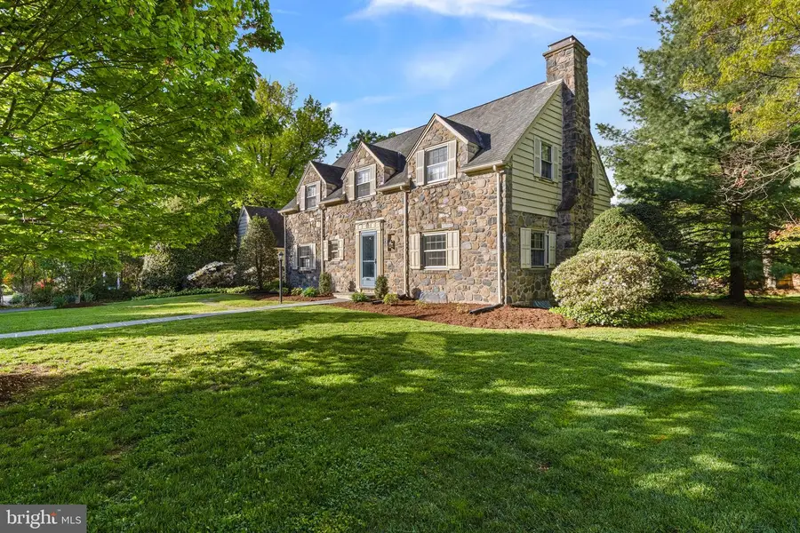 71 Forest Ln, Swarthmore, PA 19081 - #2