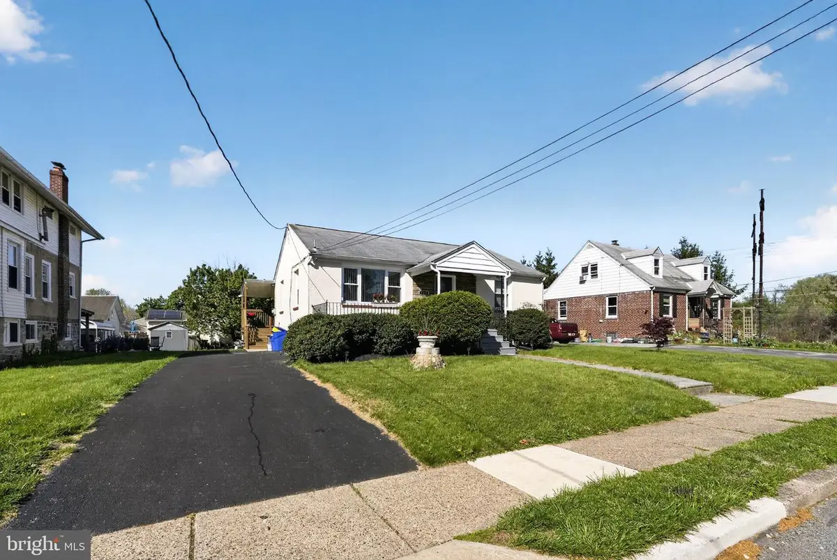 110 Mccormick Ave, Ridley Park, PA 19078 - #1