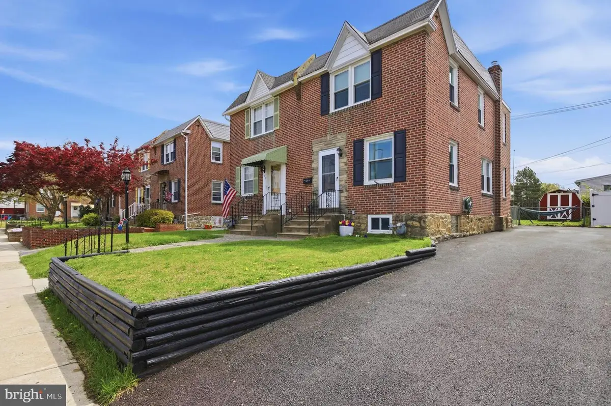 636 17th Ave, Prospect Park, PA 19076 - #1