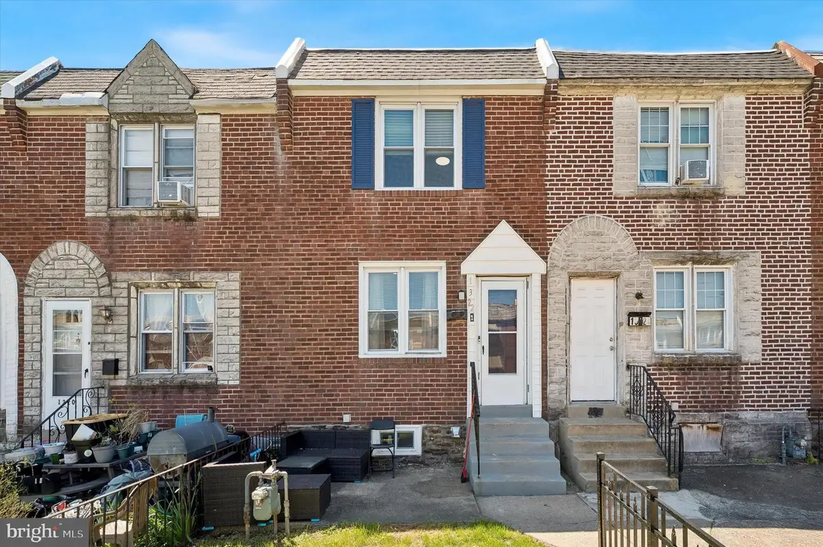 1322 Edgehill Rd, Darby, PA 19023 - #1
