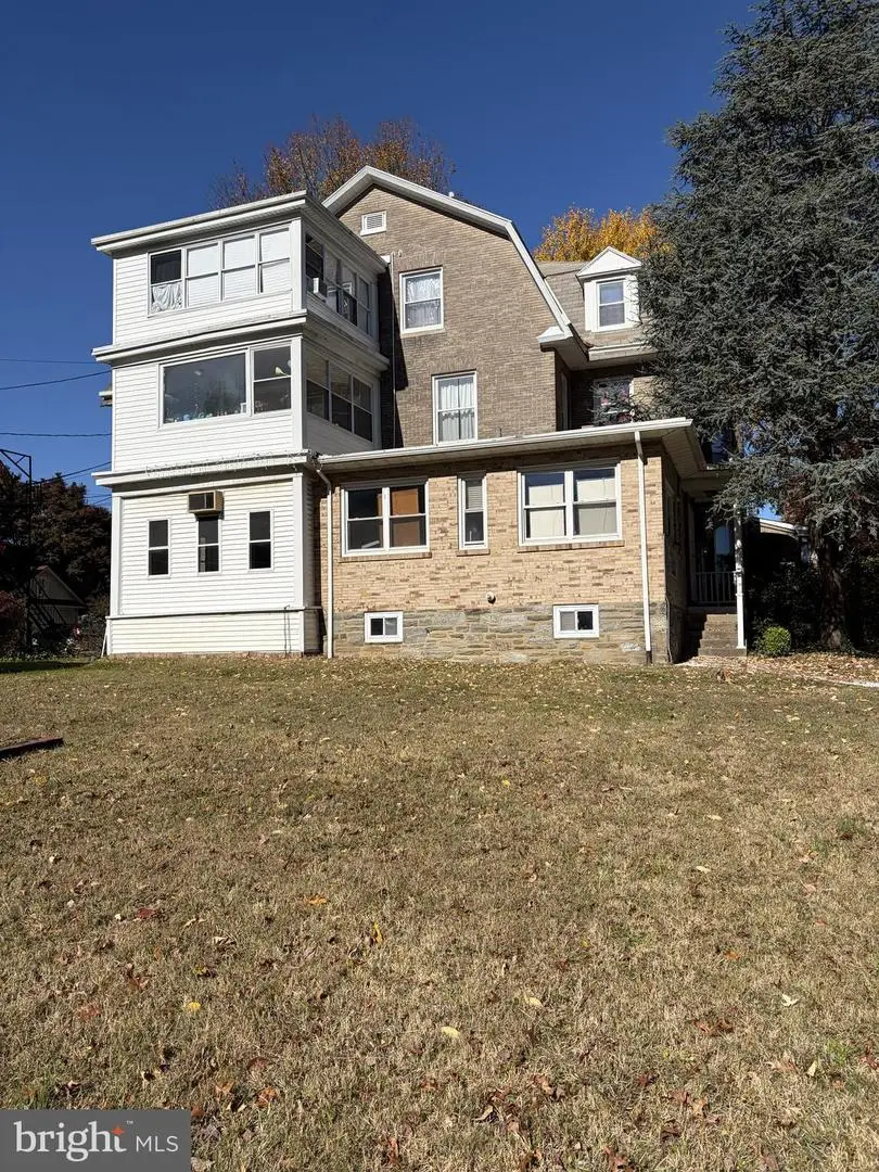 8 Runnemede Ave, Lansdowne, PA 19050 - #1