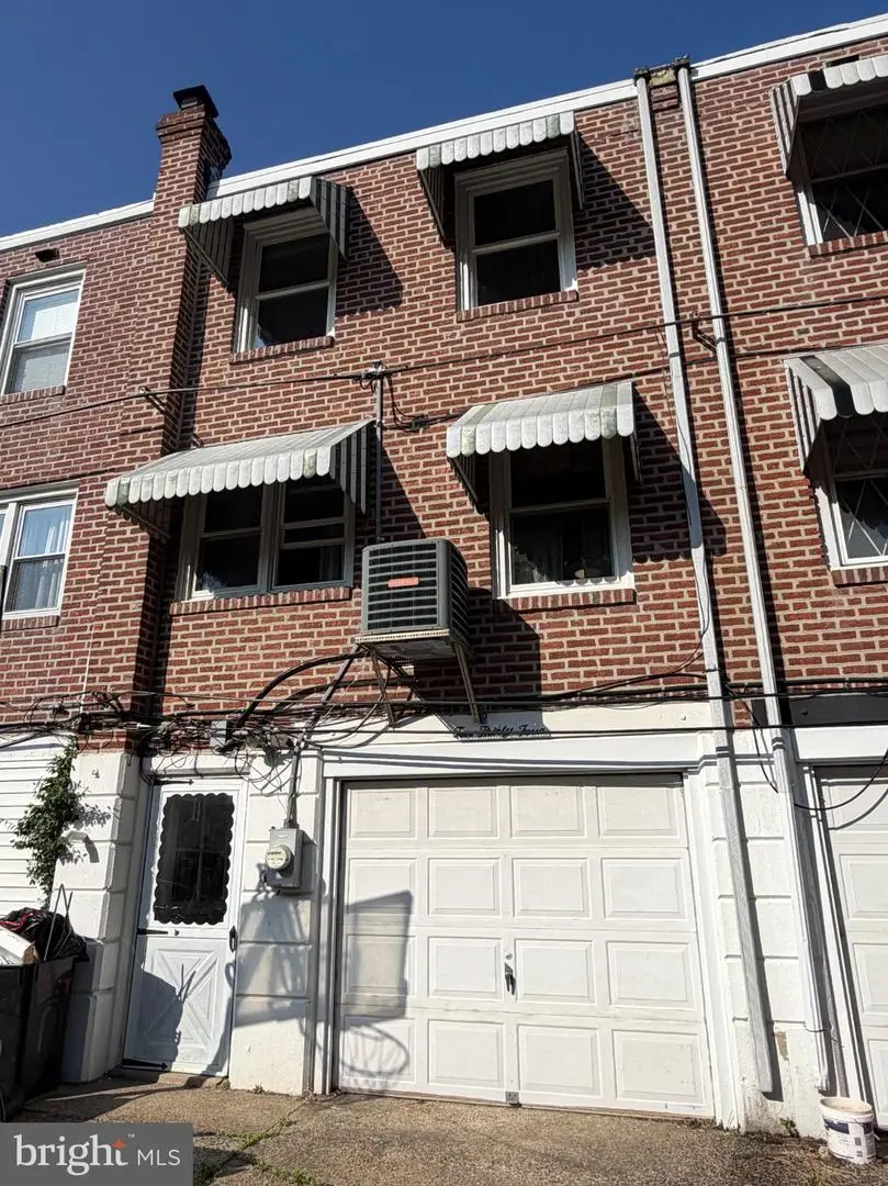 1034 Cedarwood Rd, Glenolden, PA 19036 - #2
