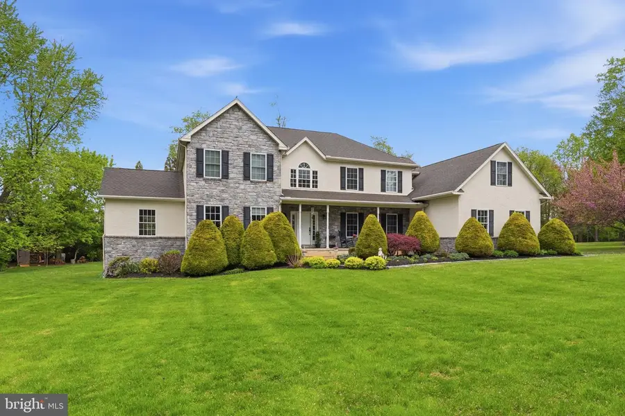 809 Shavertown Rd, Garnet Valley, PA 19060 - #2