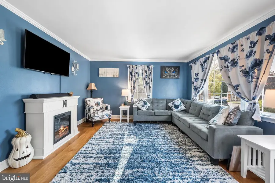124 Marlin Ave, Folsom, PA 19033 - #3